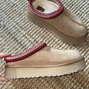 UGG WOMANS TAZZ SLIPPERS